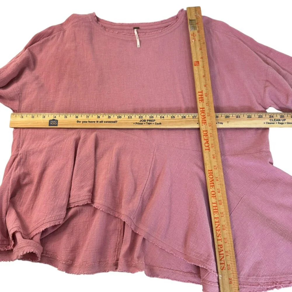 Free People Textured Peplum Hem Top in Dusty Rose Pink – Size M